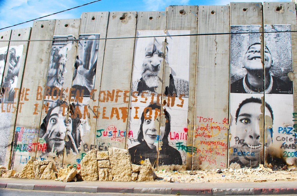 Bethlehem_separation wall_graffiti