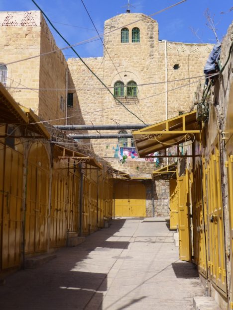Hebron old city shuttered shops